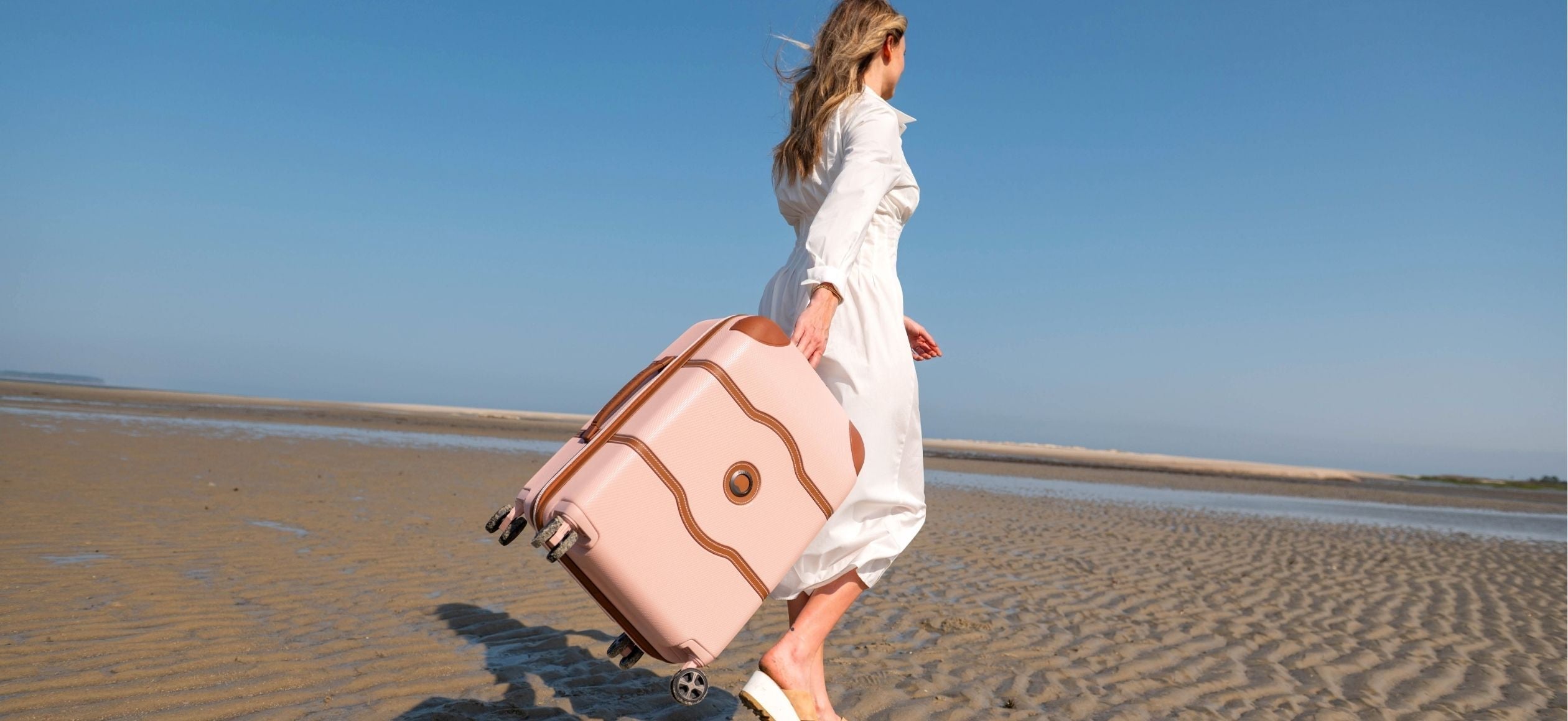 carry-on luggage size
