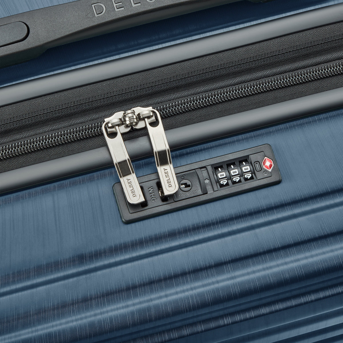 COSMIQUE 27-Inch Expandable Check-In Suitcase, Deep sea navy