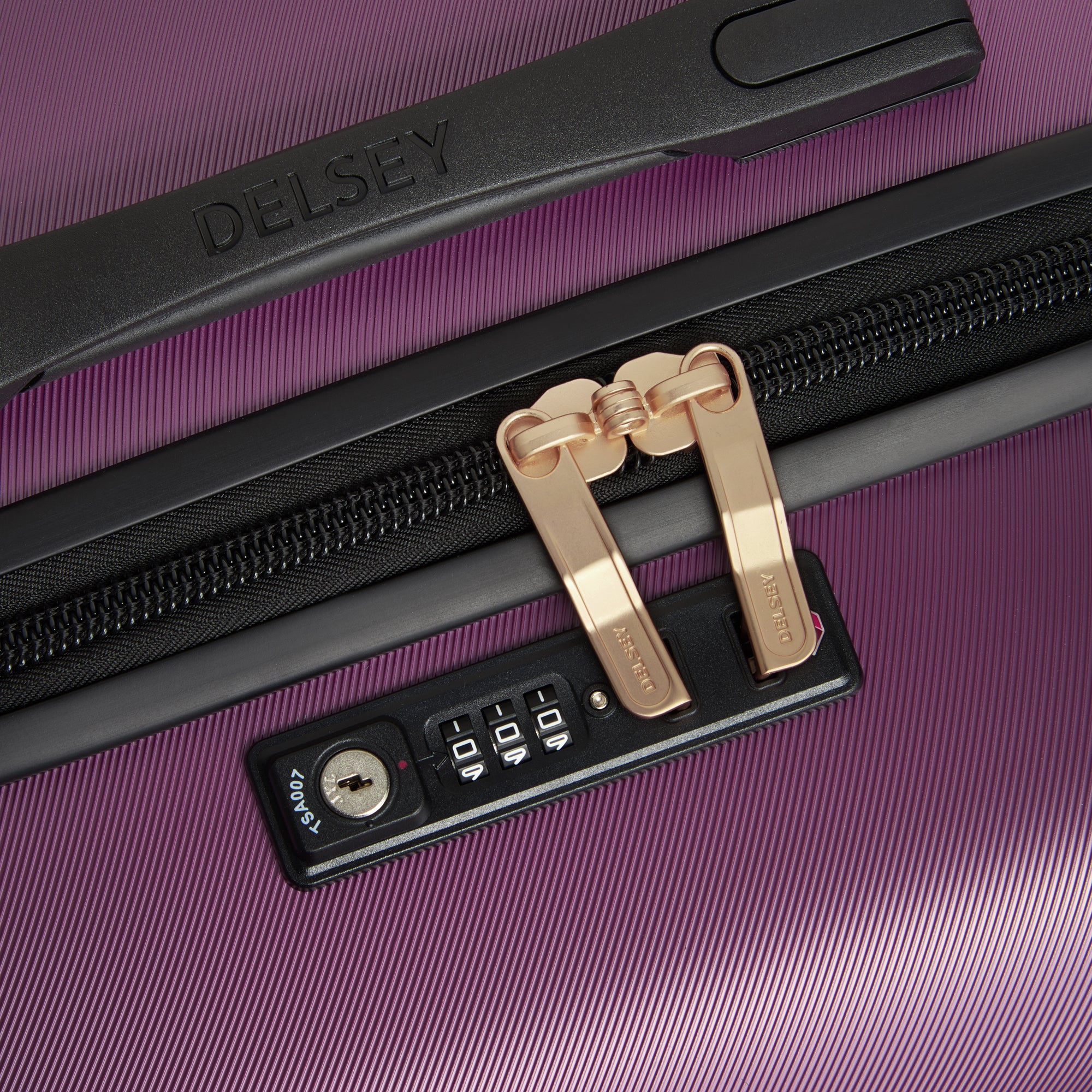 CRUISE 3.0 | 30-Inch Check-In Trunk Suitcase, Plum