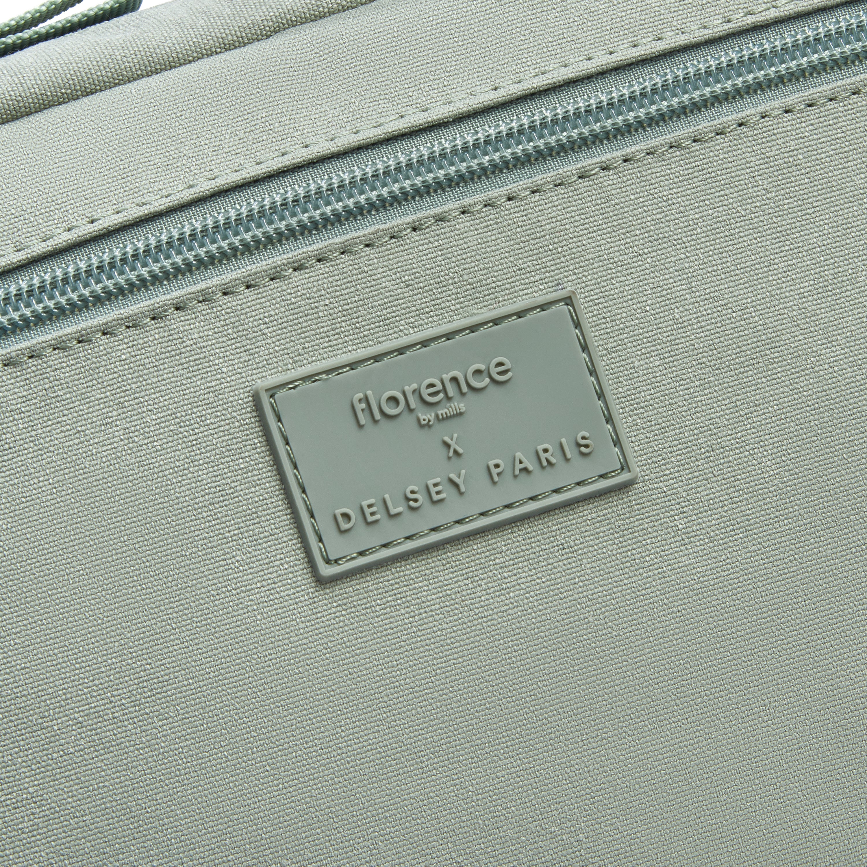 FREE-SPIRIT Crossbody Bag, Sage green