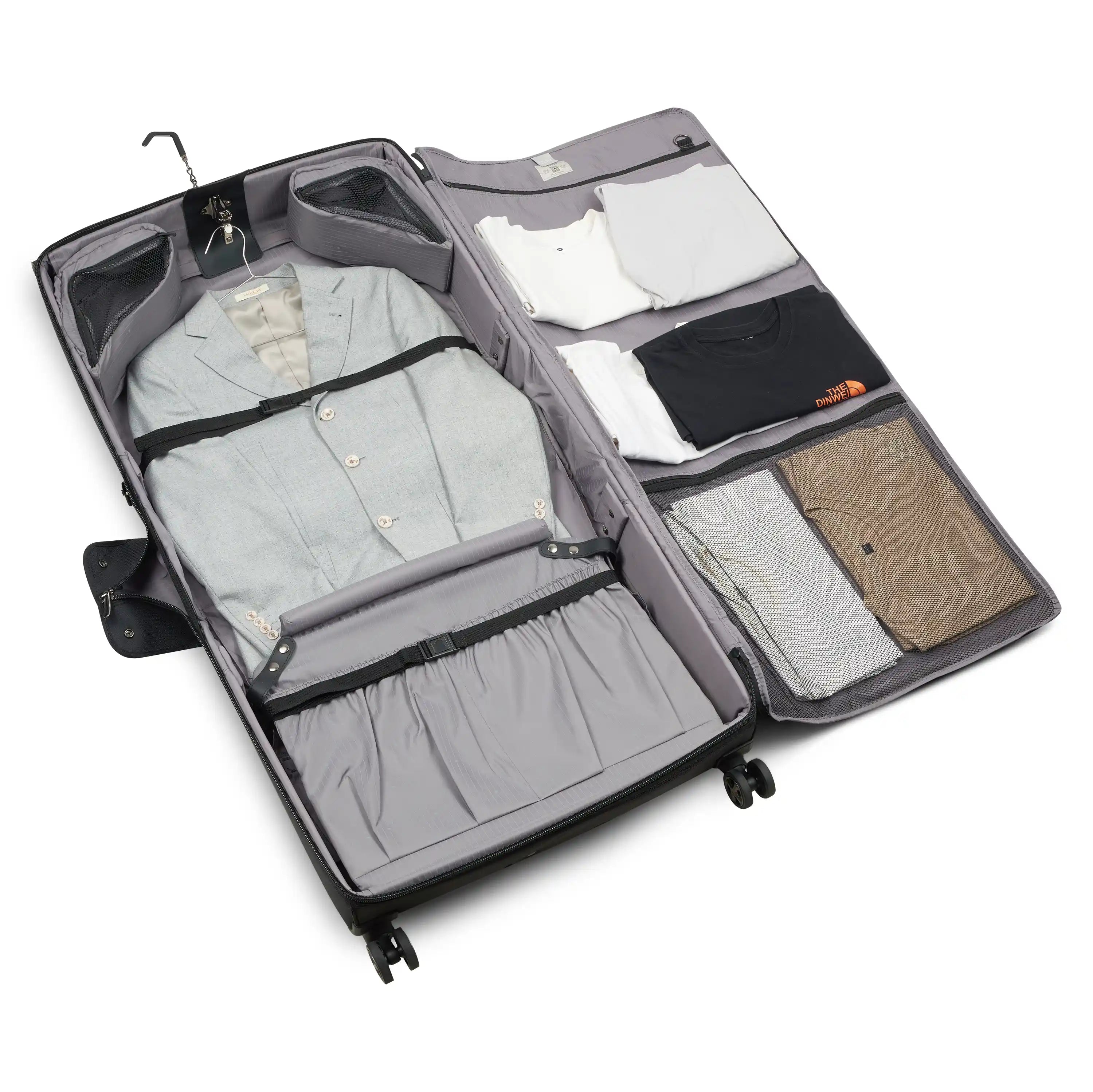 HELIUM DLX |  4-Wheeled Garment Bag, Black