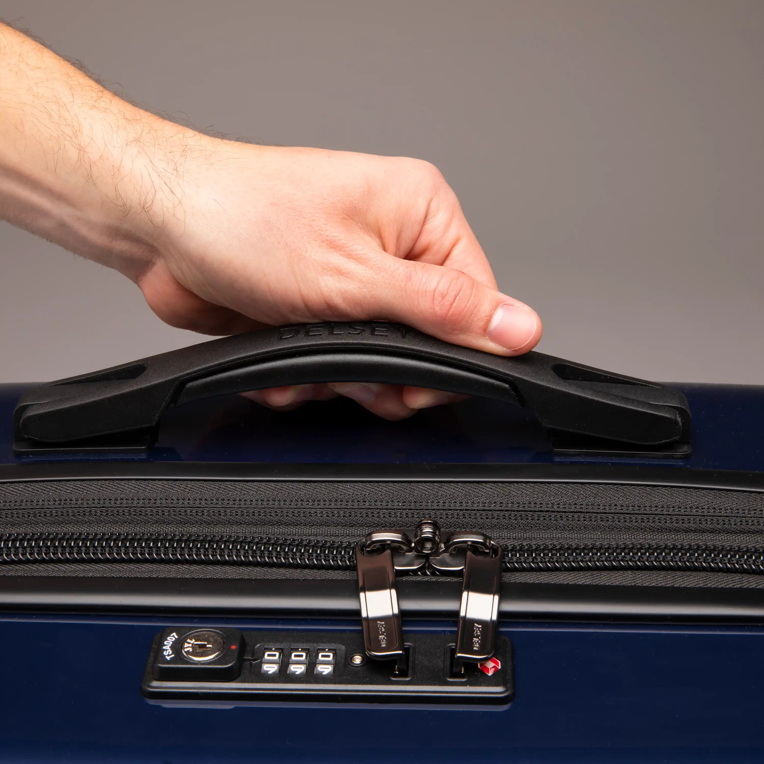 CRUISE 3.0 | 27-Inch Expandable Check-In Suitcase, Deep sea navy