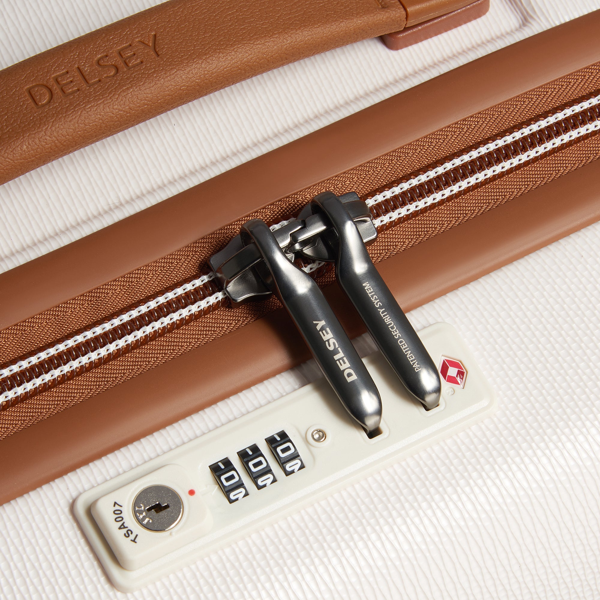 CHATELET AIR 2.0 | 30-Inch Check-In Suitcase, Angora