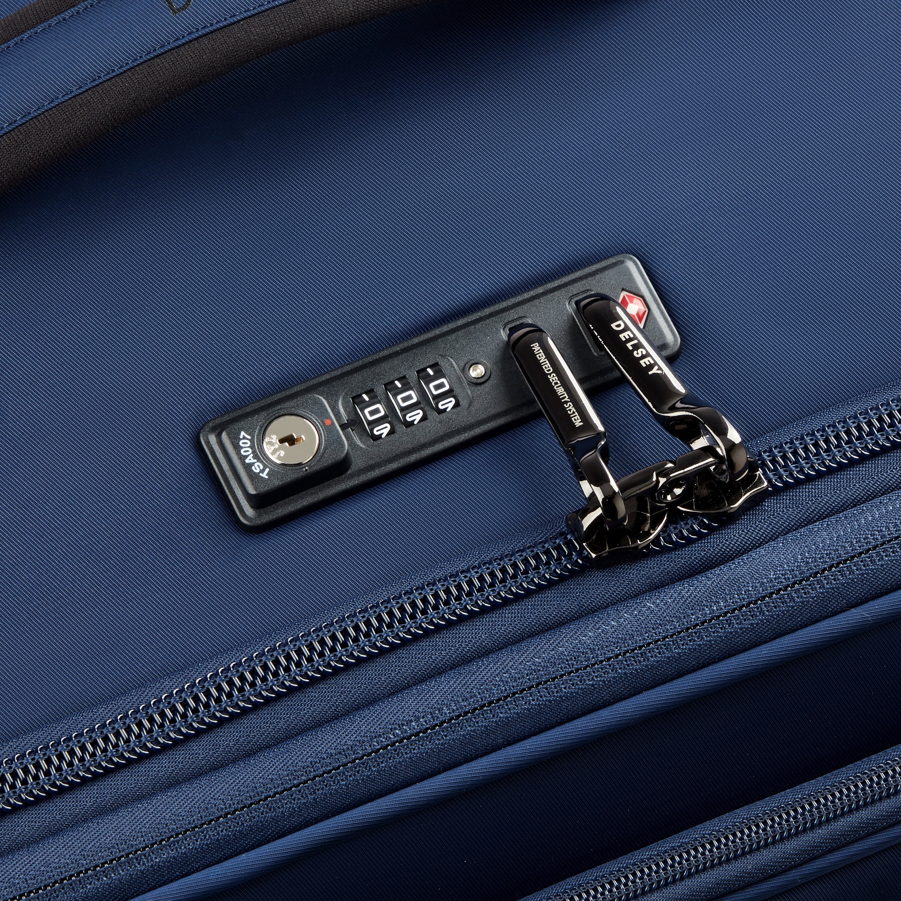 CRUISE 3.0 | 31-Inch Expandable Check-In Suitcase, Deep sea navy