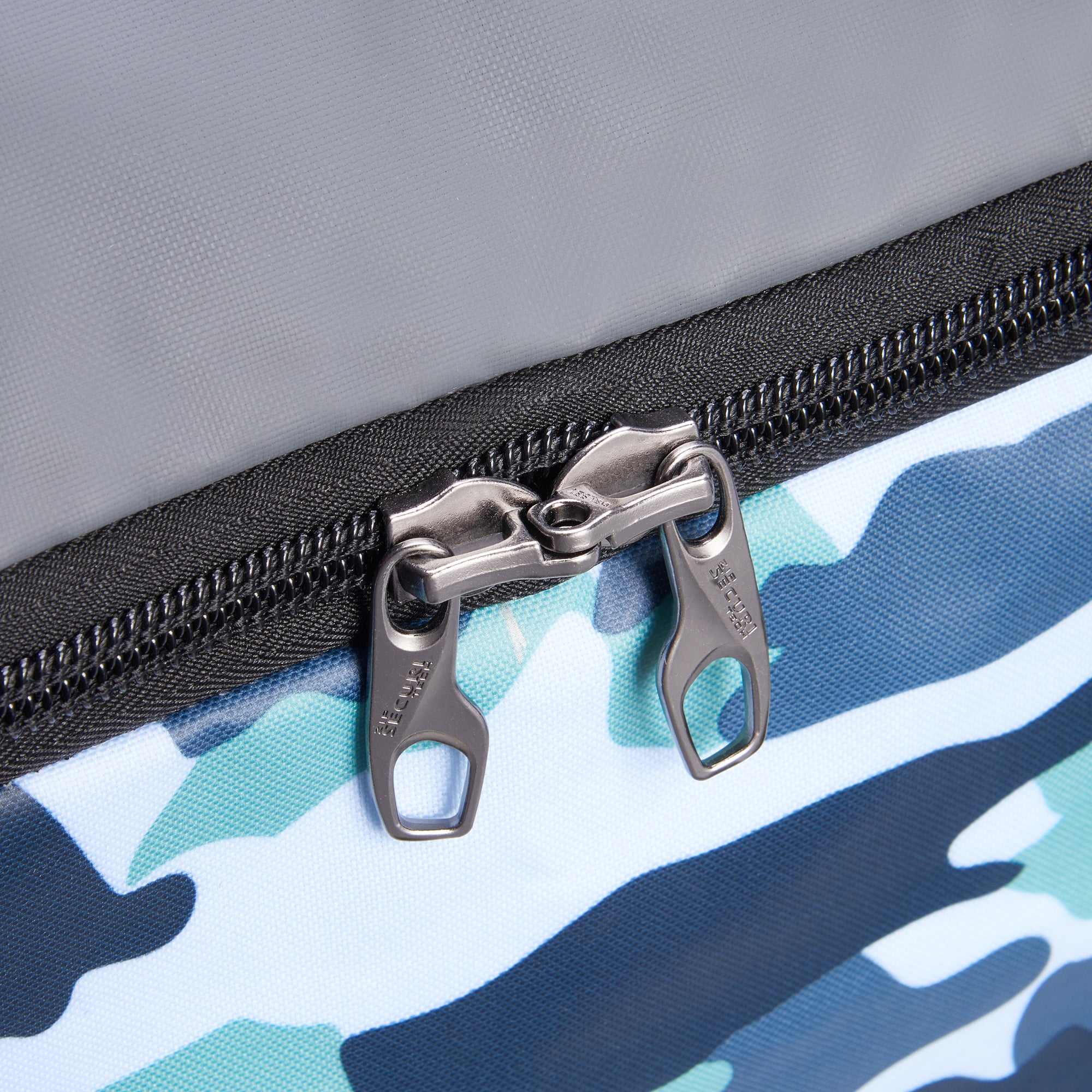 RASPAIL |  23-Inch 2-Wheeled Duffel Bag, Camo
