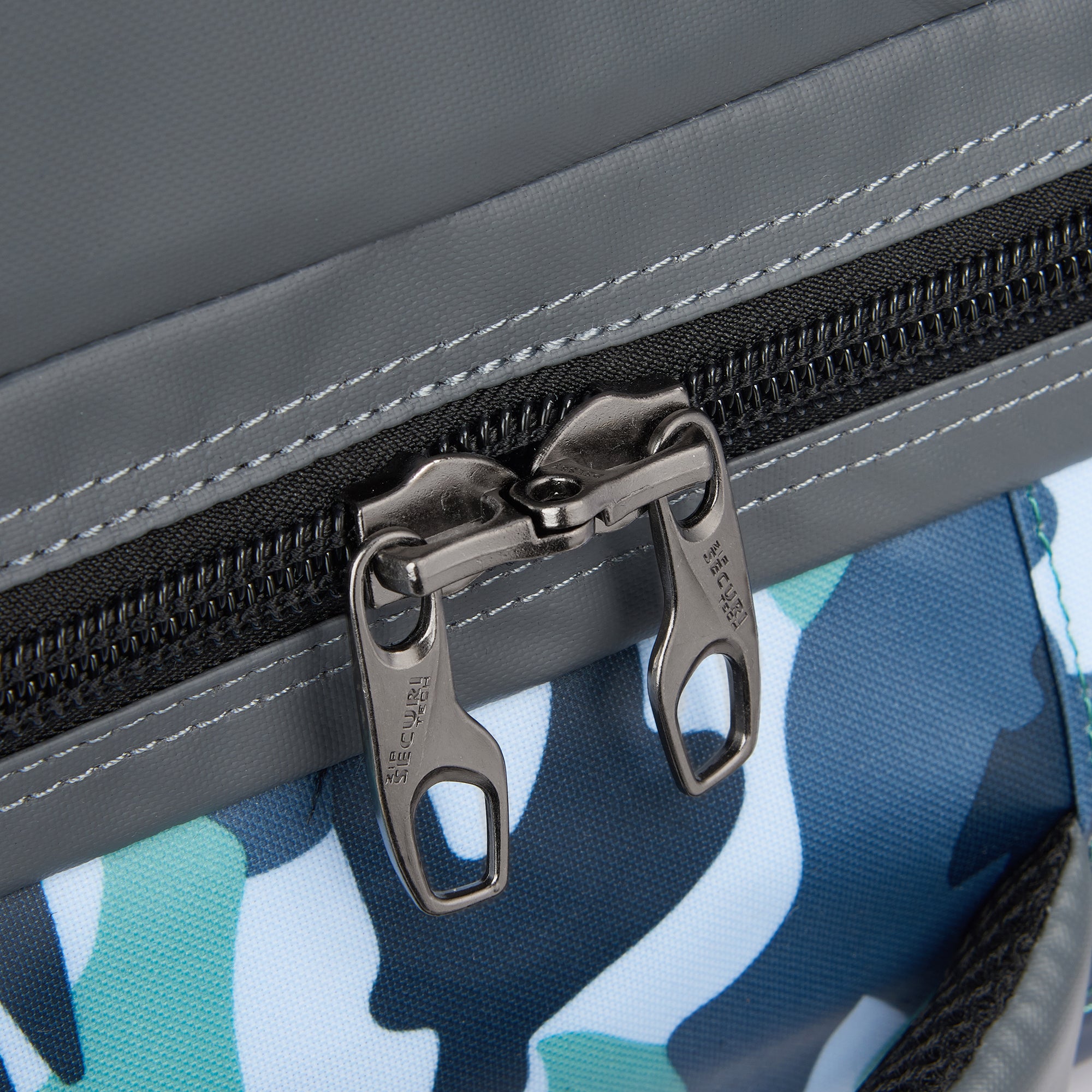 RASPAIL |  29-Inch 2-Wheeled Duffel Bag, Camo