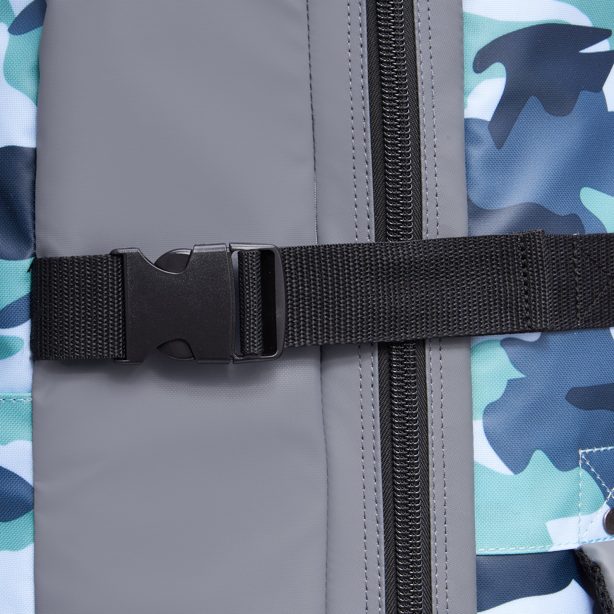 RASPAIL |  29-Inch 2-Wheeled Duffel Bag, Camo